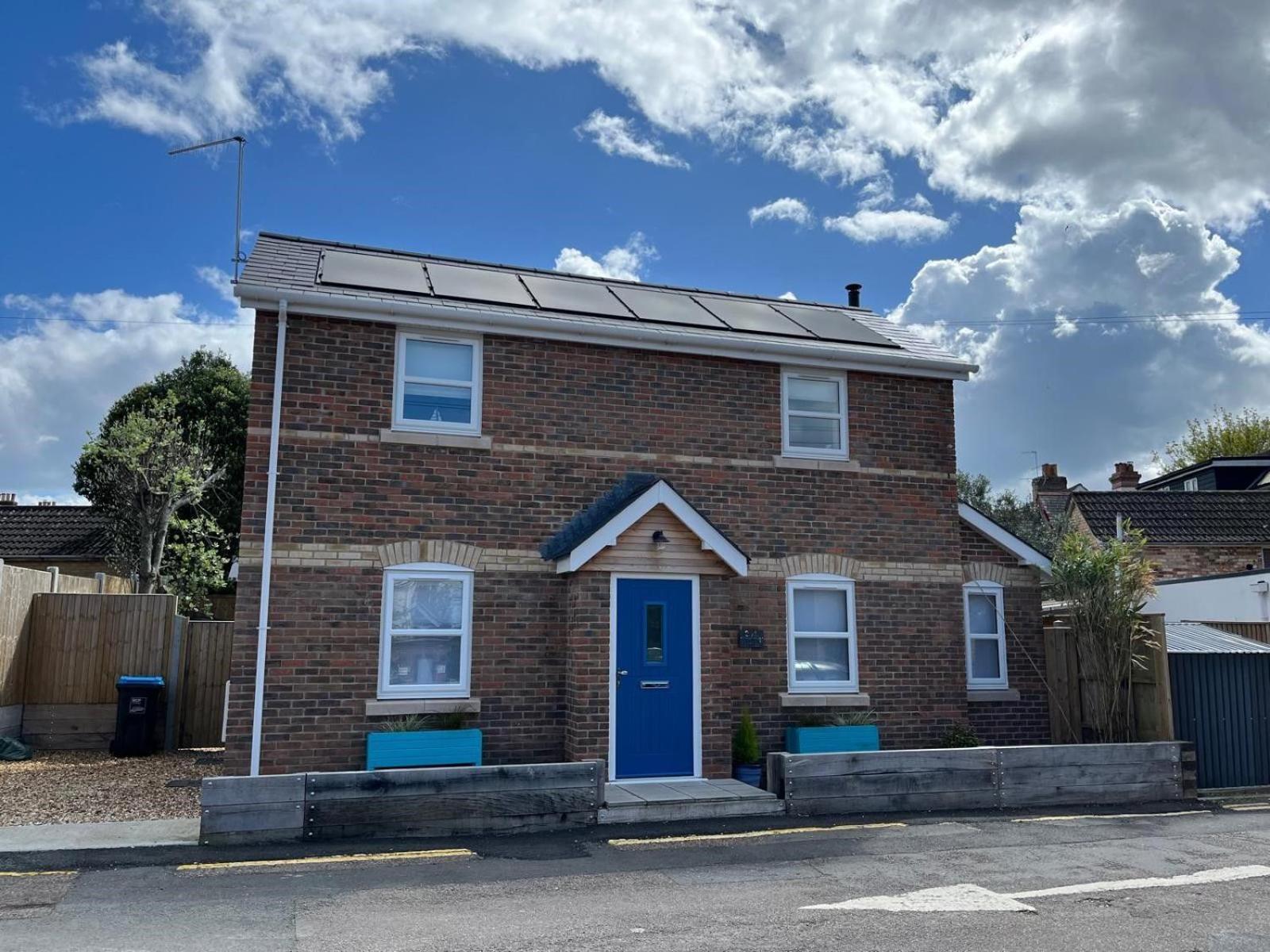 Charlotte Cottage Poole Extérieur photo